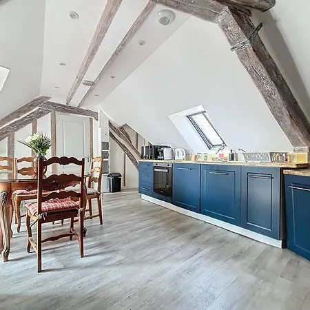Le Giuseppe - Nid Central Compiègne Extérieur photo